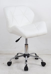 Кресло компьютерное LOOZ белый в Чите
