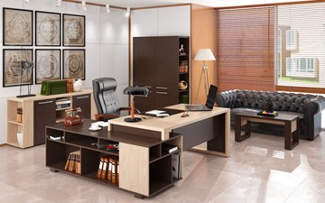 Кабинет руководителя ALTO с высоким шкафом для одежды, низким для документов и журнальным столиком в Чите