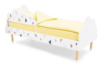 Кровать в детскую Stumpa Облако "Треугольники желтый, синий, розовый" в Чите