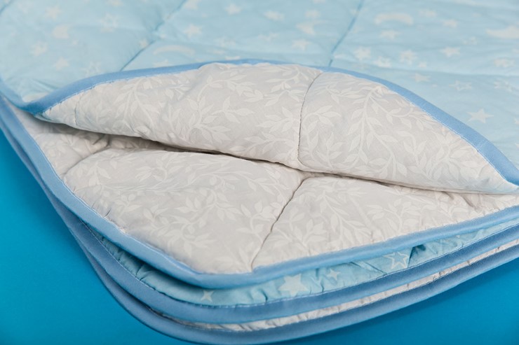 Одеяло всесезонное полутороспальное Хлопок &  Хлопок в Чите - изображение 1